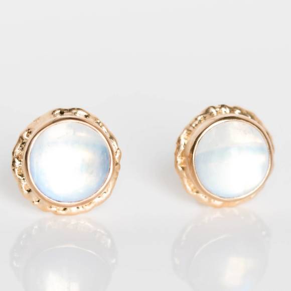 NEW JAMIE women´s 14k 6mm white rainbow moonstone post...